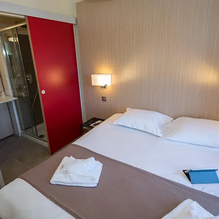Les Perles De Saint Tropez 4*